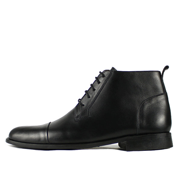 Z661 BOTTINE EN CUIR NOIR